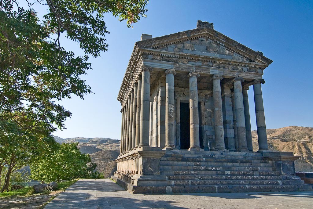 آتشکده گارنی ارمنستان