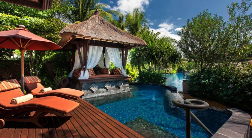 هتل سنت رجیس بالی