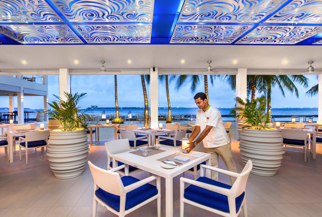 هتل 5 ستاره کرومبا مالدیو