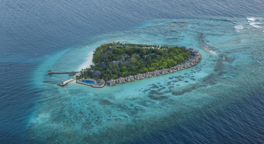 هتل ویوانتا کرال ریف بای تاج مالدیو