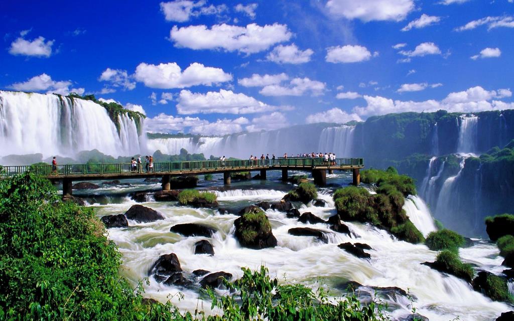 آبشار ایگوآسو برزیل