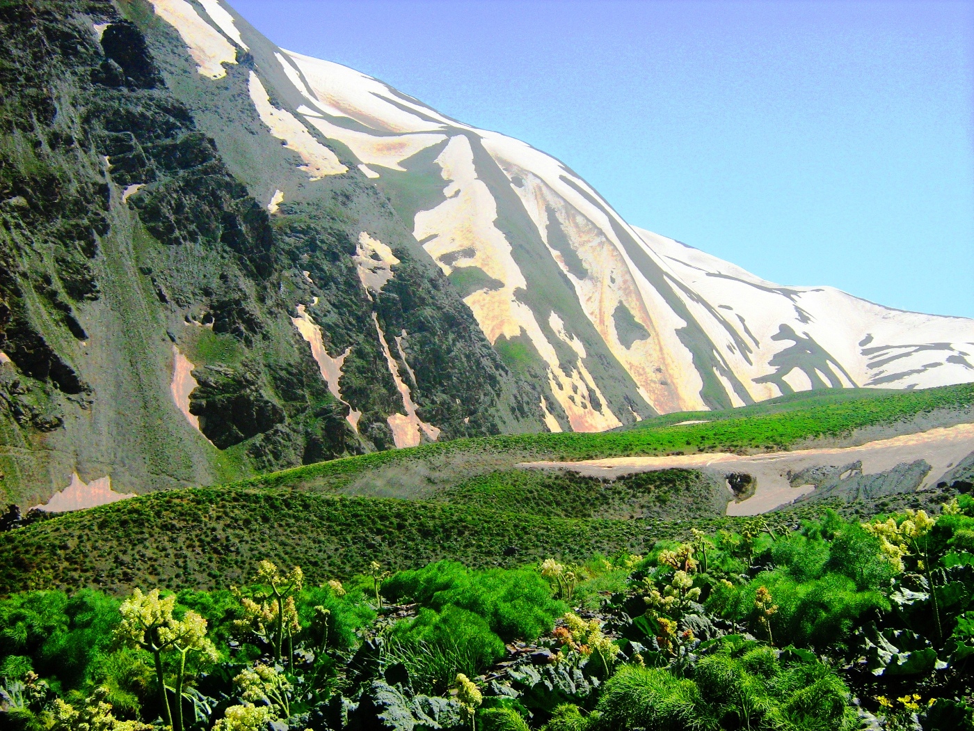 قله دالامپر آذربایجان غربی