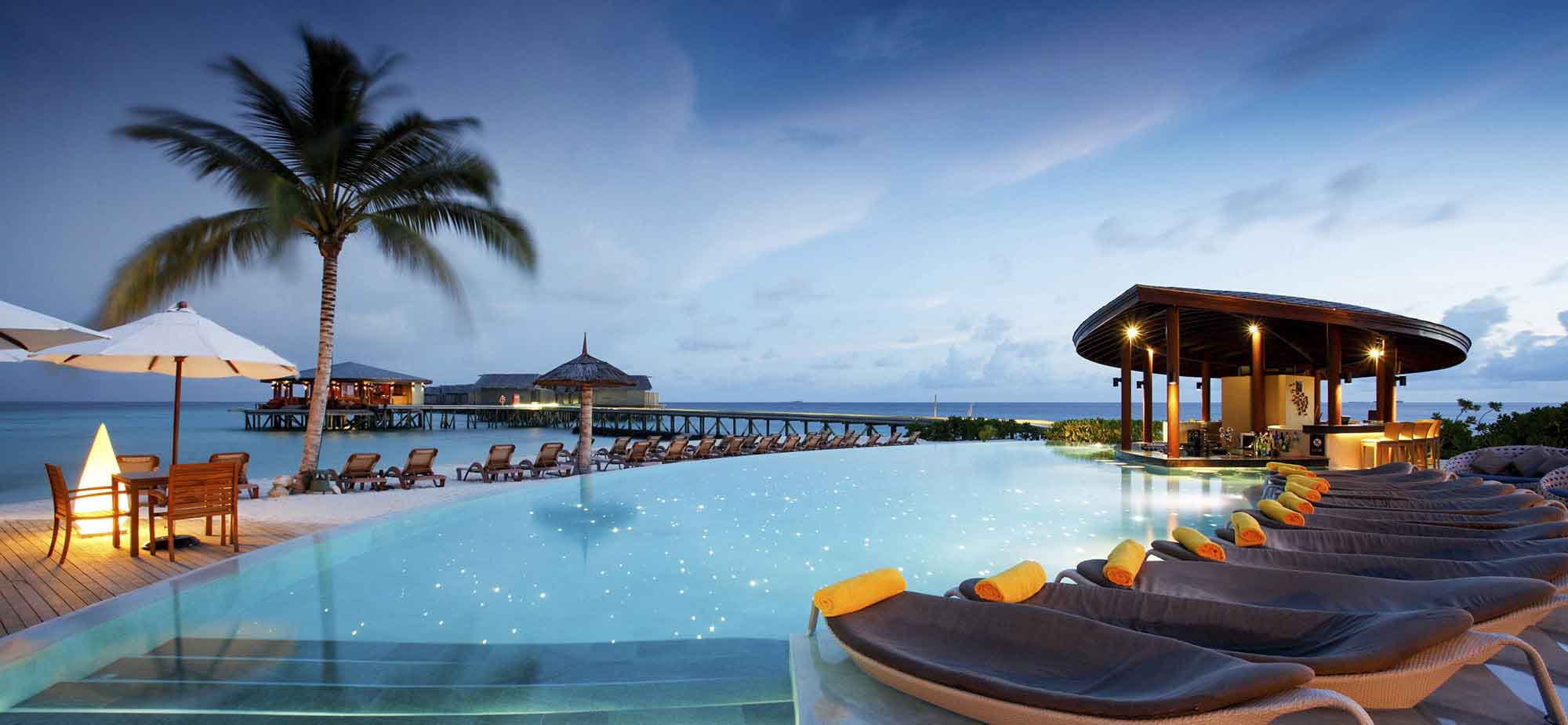 هتل سنتارا راس مالدیو