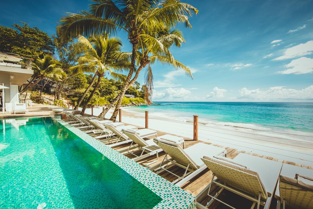 Photo of هتل کارانا بیچ ریزورت سیشل | Carana Beach Seychelles