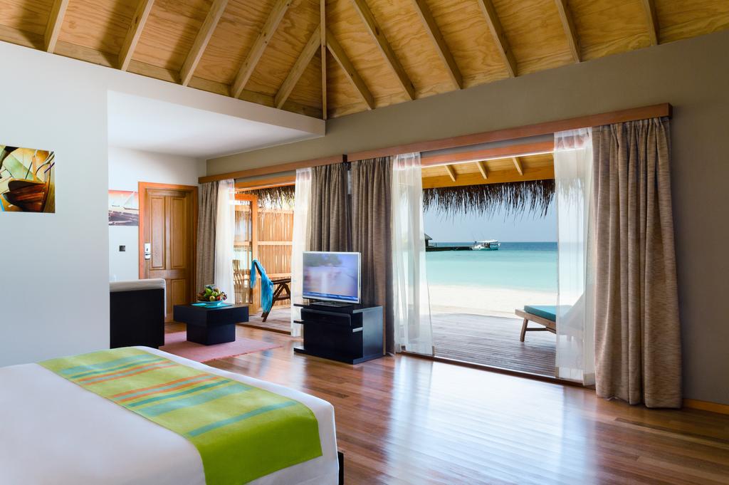 veligandu hotel maldives