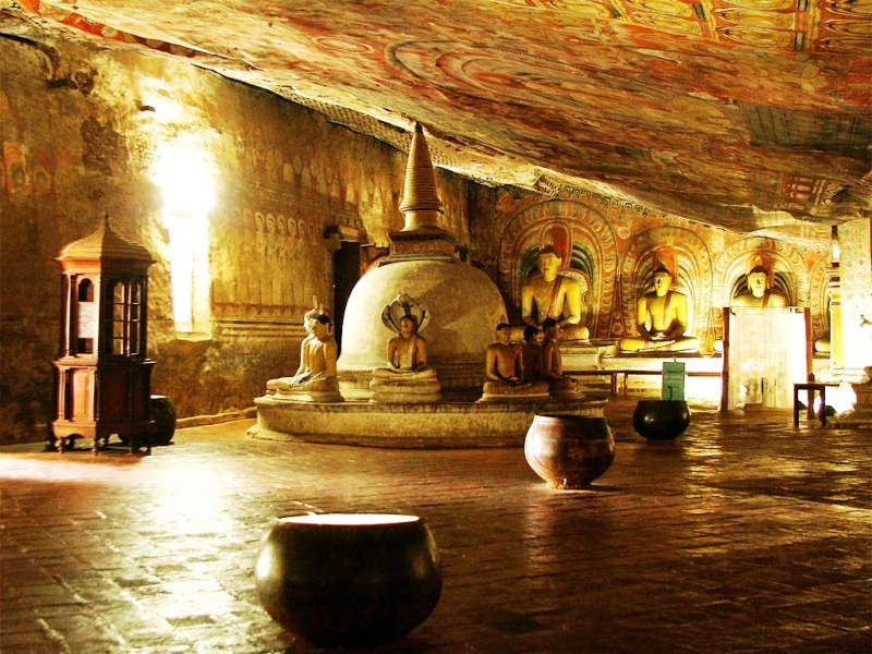 معبد غار دامبولا