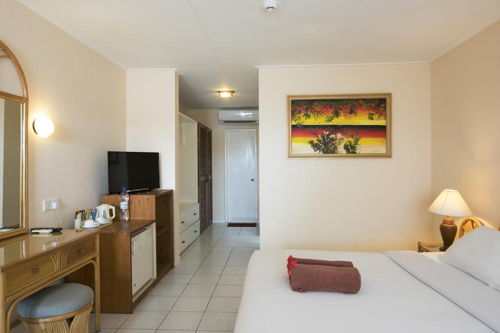 تصاویر اتاق های هتل هالیدی مالدیو