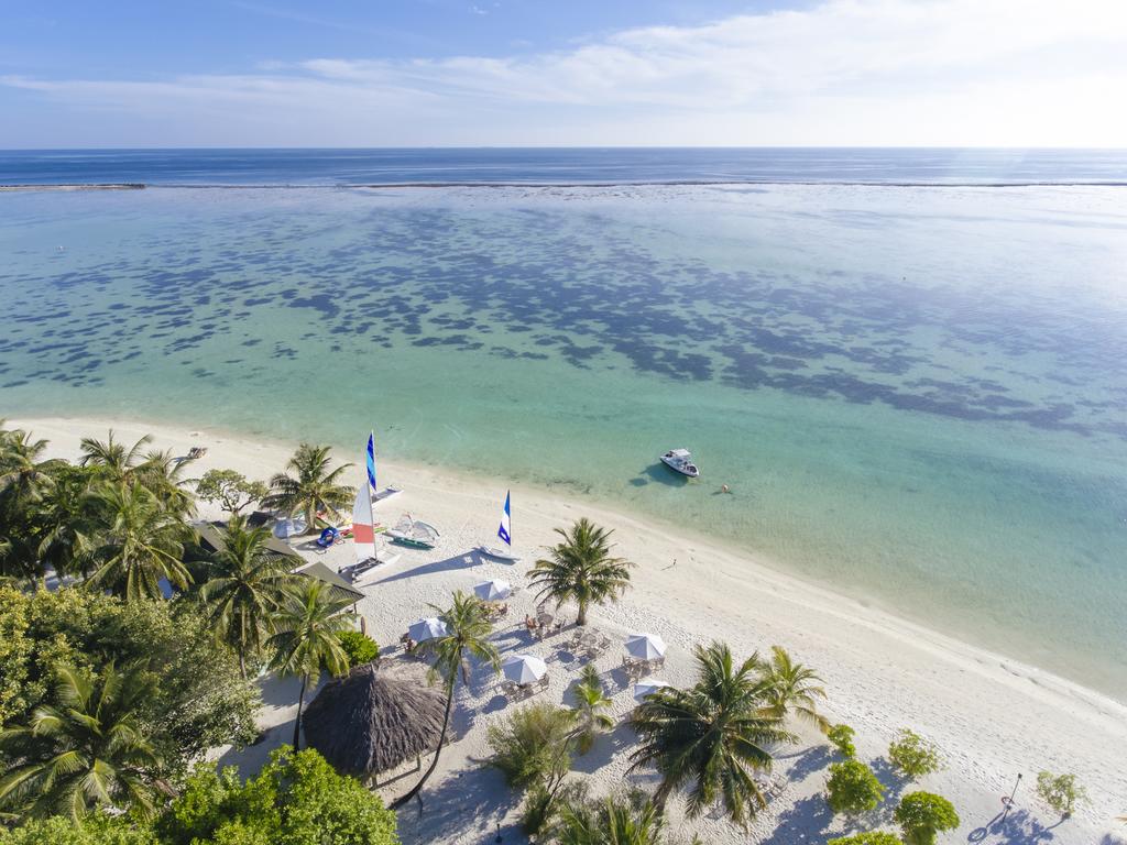 ساحل هتل هالیدی مالدیو