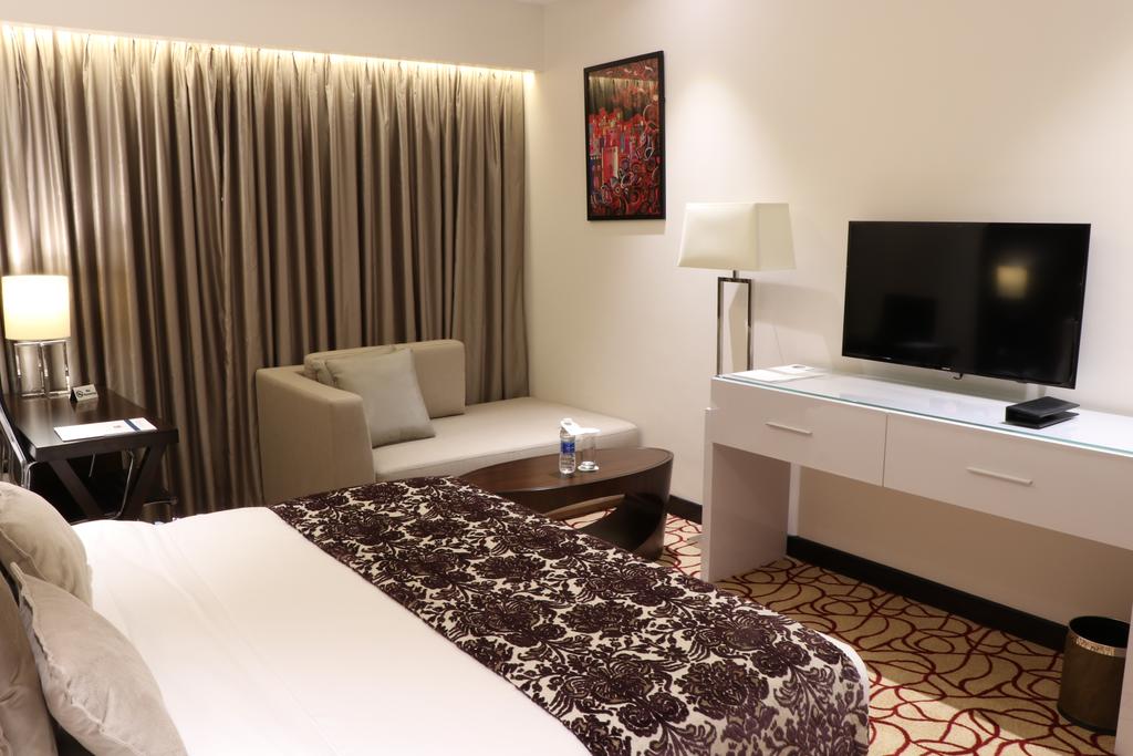 هتل لوتیو مسقط عمان