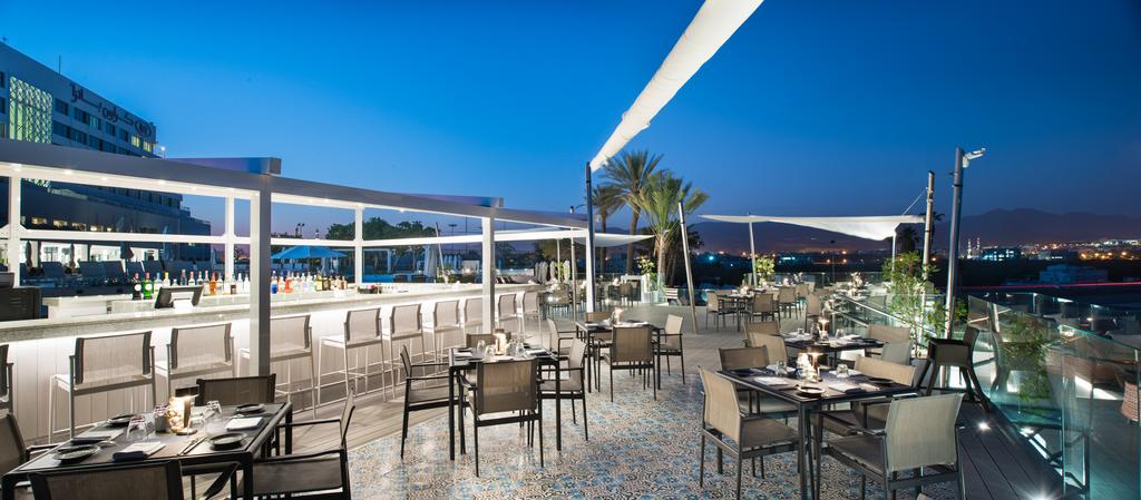 هتل کرون پلازا عمان