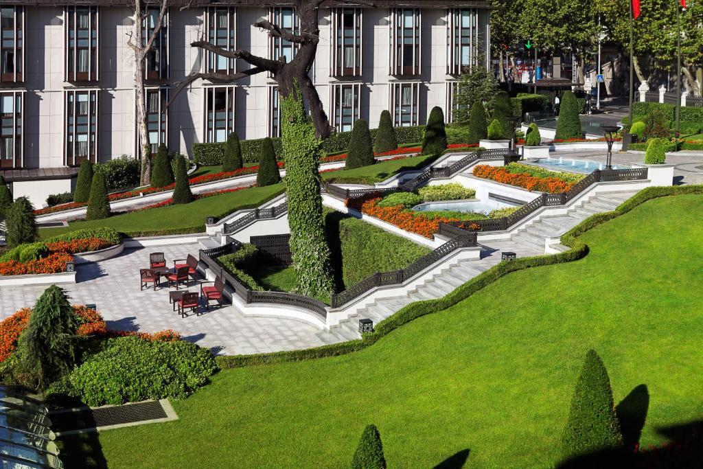 باغ هتل فور سیزن بسفروس استانبول