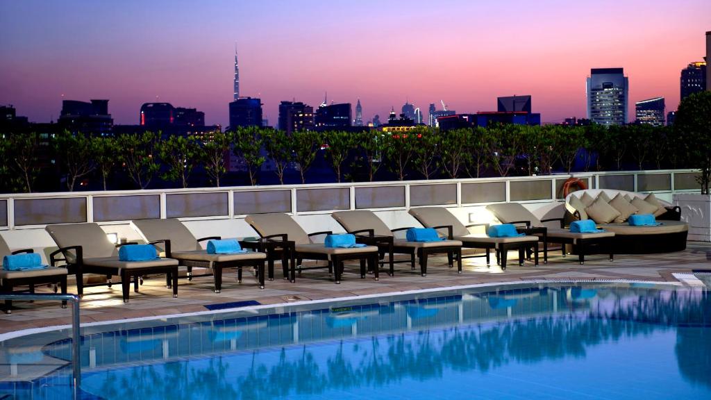 هتل کرون پلازا دیره در دبی