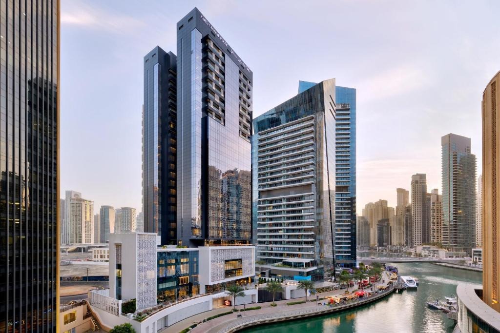 هتل پنج ستاره در دبی