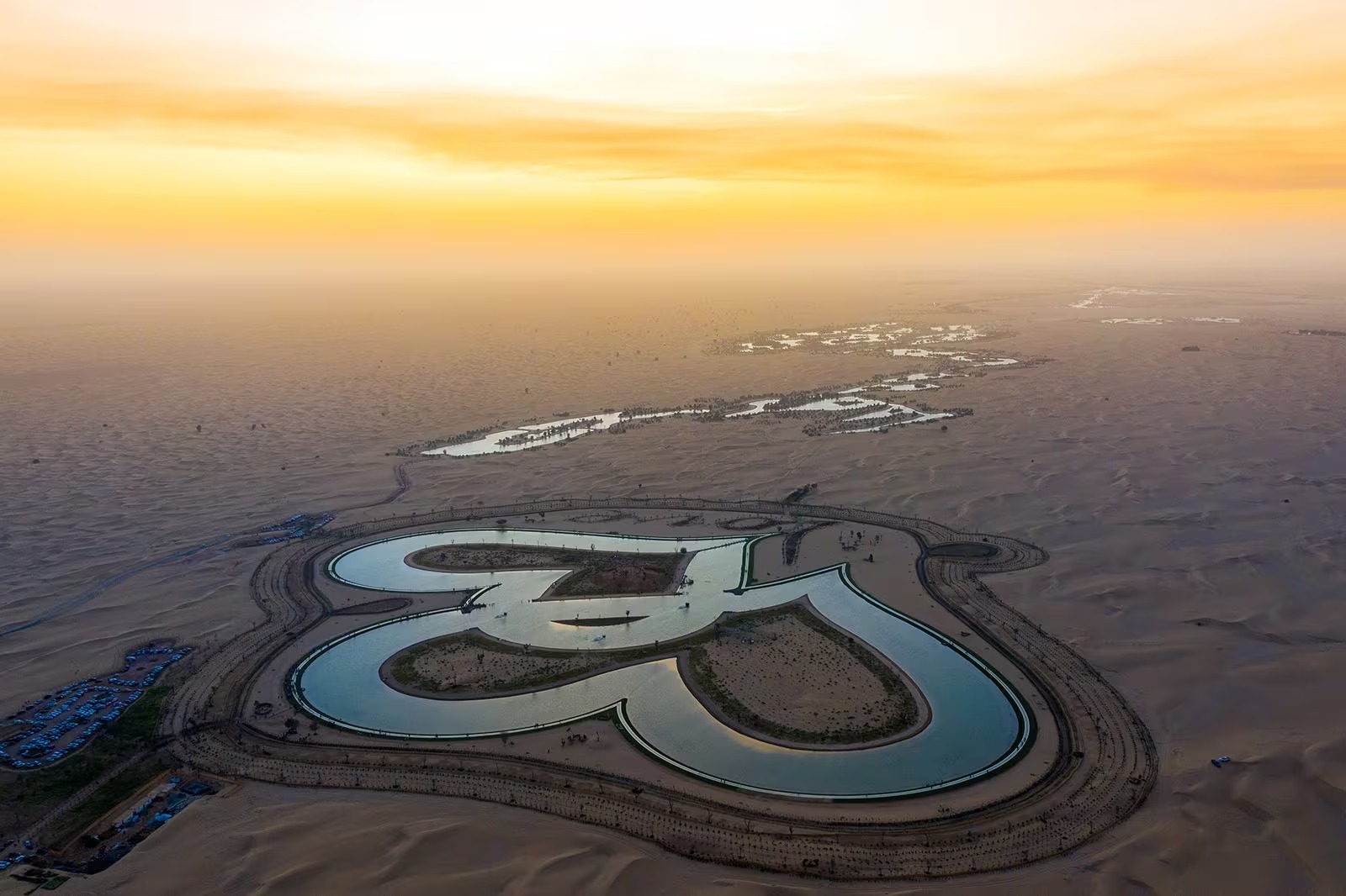 دریاچه ی عشق در دبی