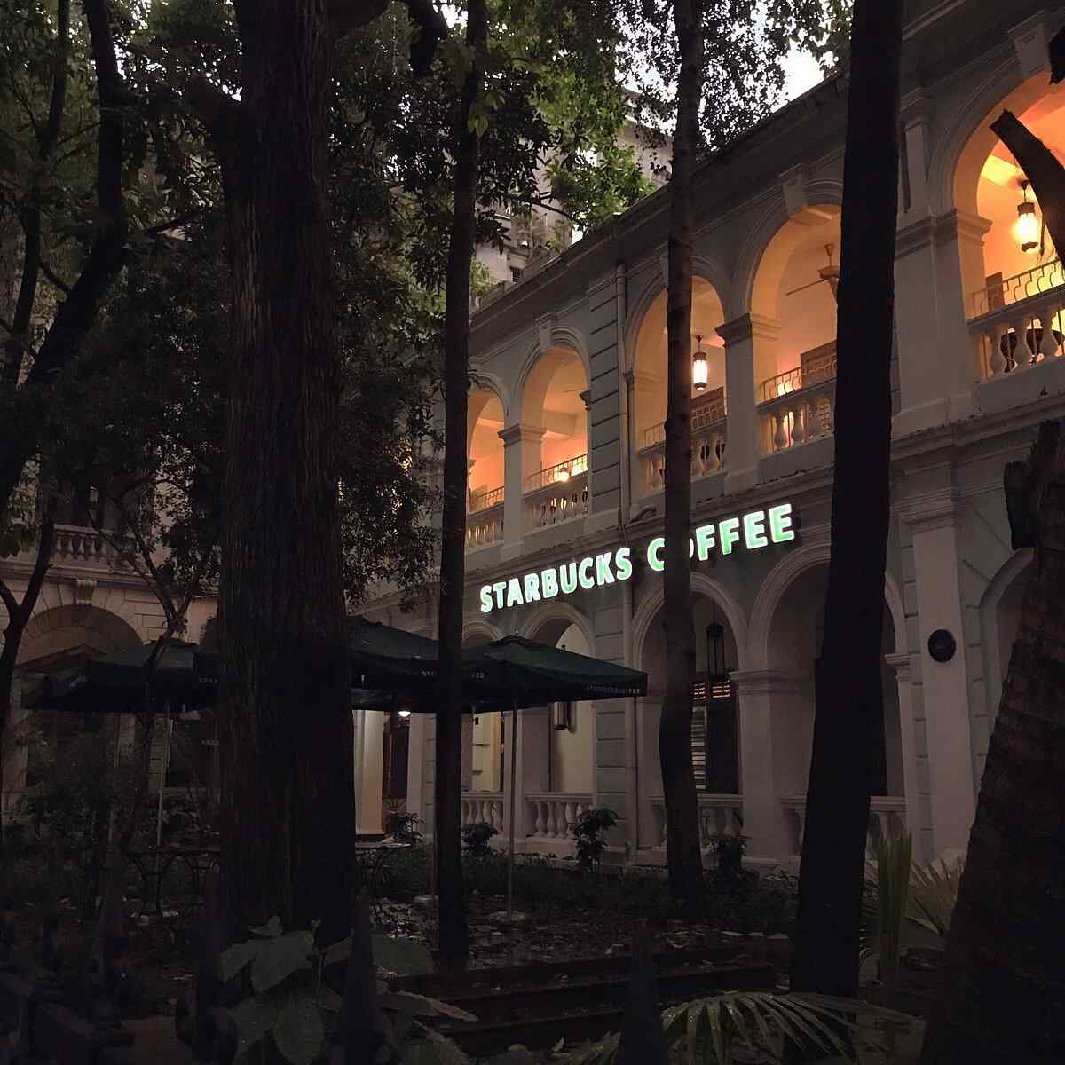 کافه های جزیره در گوانگژو چین
