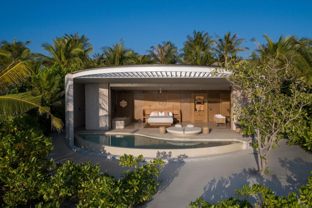 امکانات داخلی هتل ریتز کارلتون مالدیو