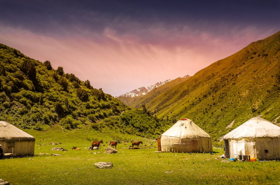 طبیعت قرقیزستان
