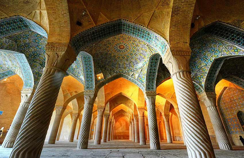 مسجد وکیل