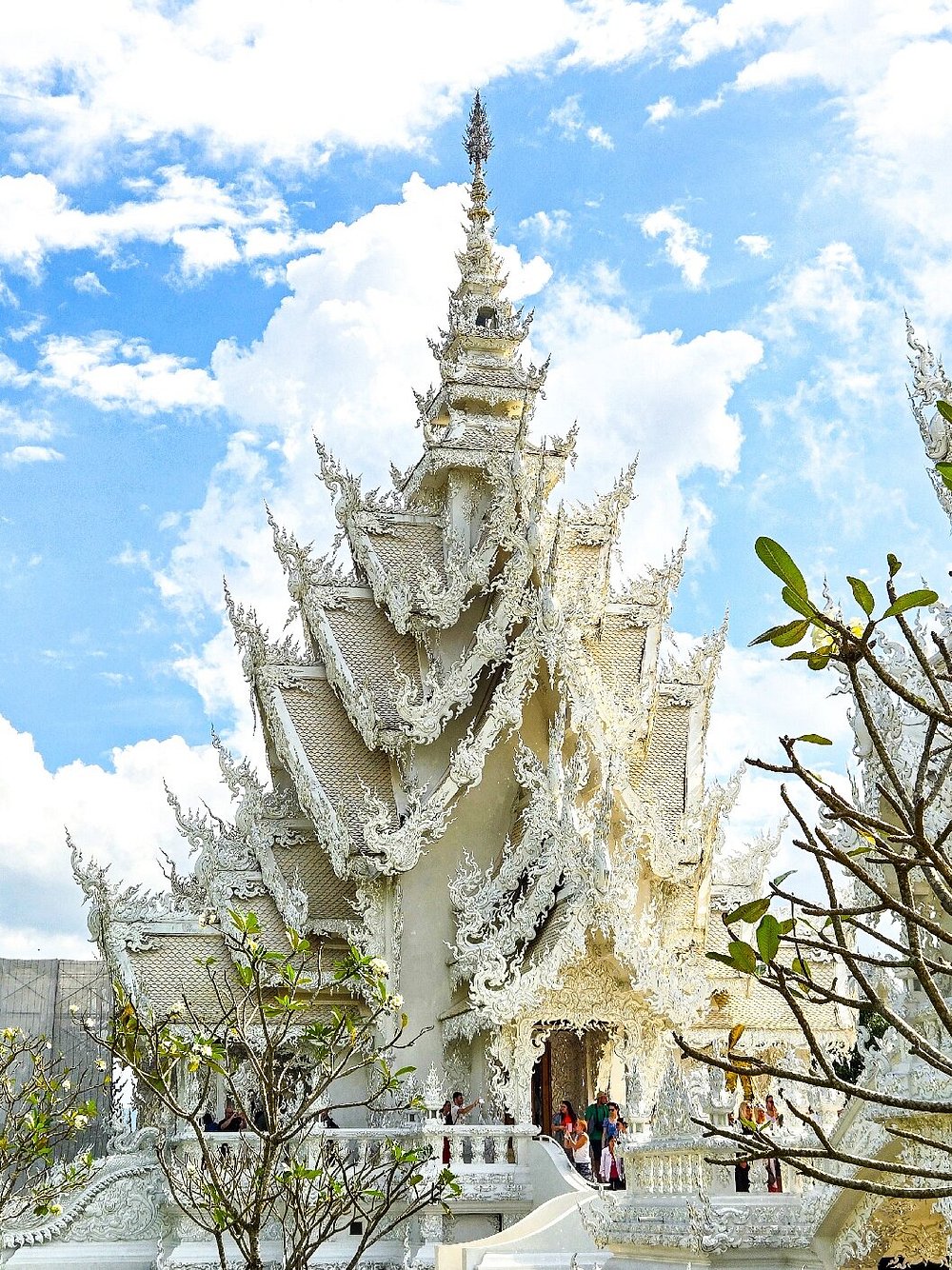 wat rong khun