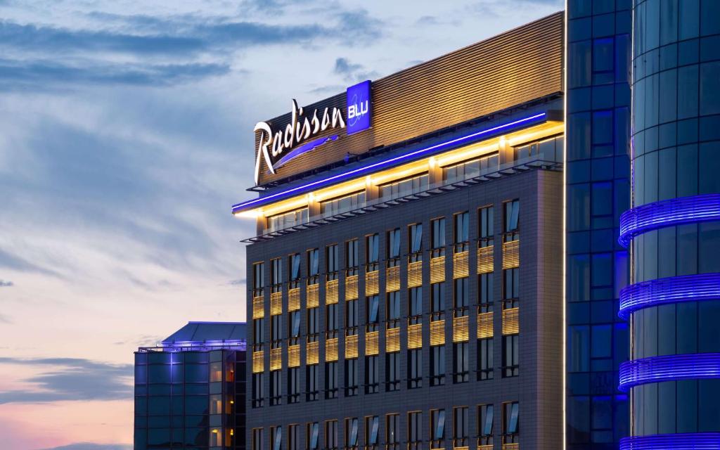  Radisson Blu Olympiyskiy 