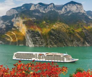 YANGTZE CRUISE
