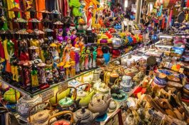 بازار بن تان در هوشی مینه